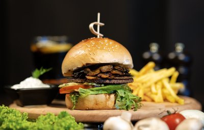 Mantarlı Burger
